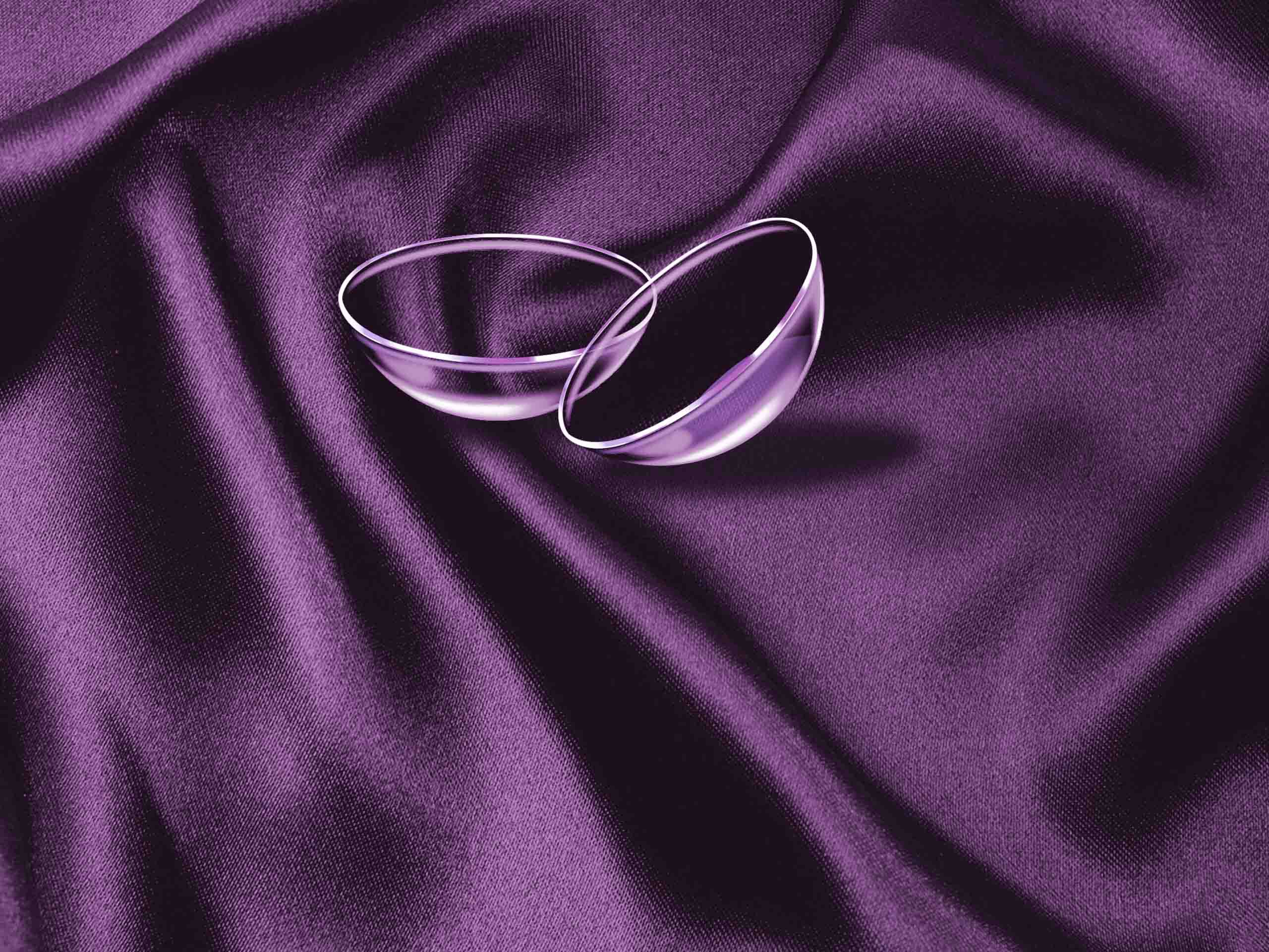 Violettien viikkojen tarjous: Piilolinssit –25 %